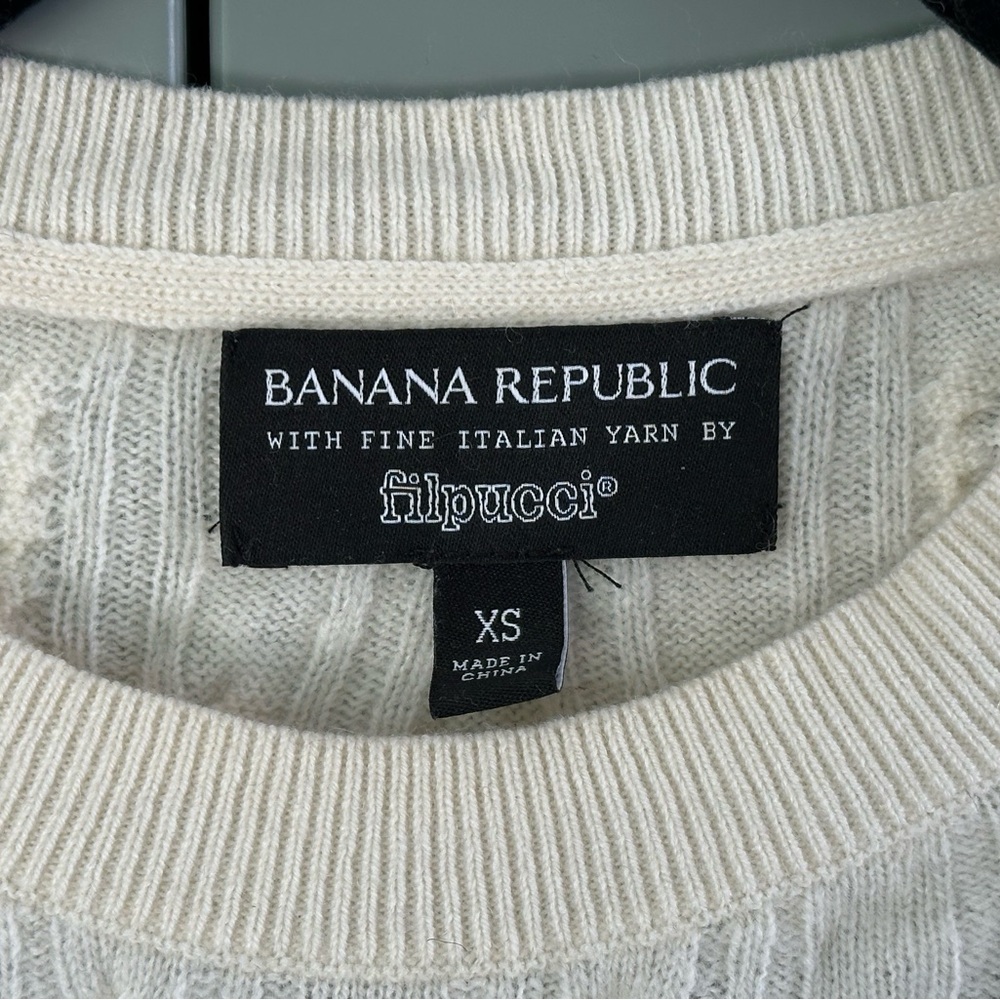 Banana Republic cream sweater